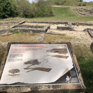 Arko, W38 - Hieres-sur-Amby - Site arch&eacute;ologique de Larina 12