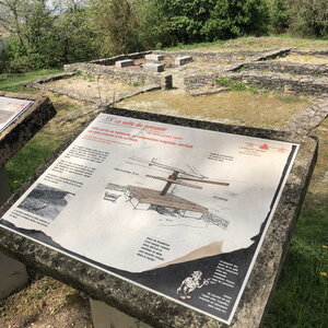 Arko, W38 - Hieres-sur-Amby - Site arch&eacute;ologique de Larina 13