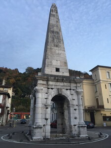 Arko, W38 - Vienne - Pyramide