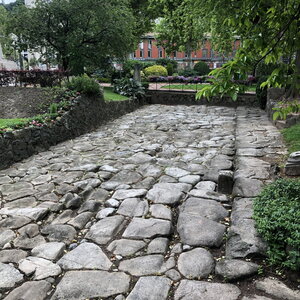 Arko, W38 Vienne - Voie romaine et borne milliaire du Jardin de la Ville 8