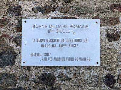 Arko, W42 - Pommiers - Borne Milliaire 5