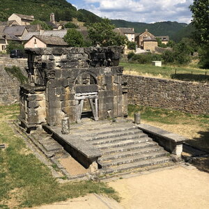 Arko, W 48 - Lanuejols - Mausolee gallo romain - 17