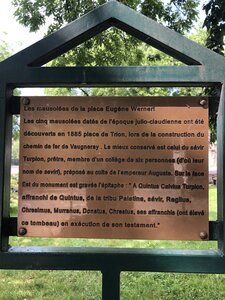 Arko, 69 - Lyon - Mausol&eacute;es du Trion 12