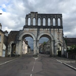 Arko, 71 - Autun - Porte d&rsquo;Arroux 6