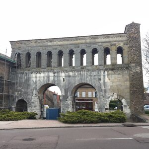 Arko, 71 - Autun - Porte Saint Andre 1