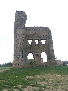 Arko, 71 - Autun - Temple de Janus 8