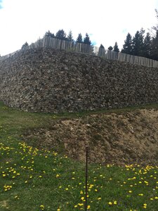 Arko, 71 - Bibracte - Reconstitution Rempart Oppidum 2