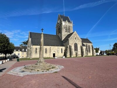 Arko, 50 - Sainte Mere Eglise - Borne Milliaire