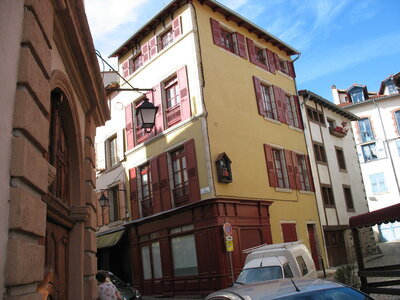 LAMALOU-MENDE-LE PUY-ARDECHE-AUBENAS, 109  LE PUY