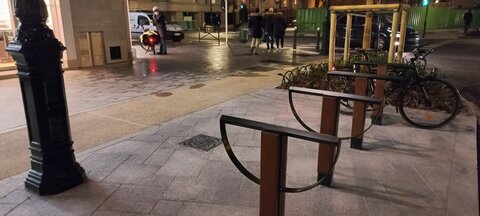 Stationnements vélos, Bergères République
