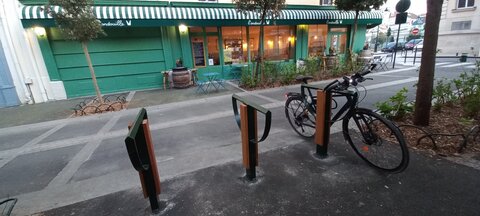 Stationnements vélos, Henri Martin l’Andouille 1
