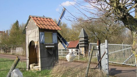Icônes, logos et photographies pour uMap SDA, Vue_sur_les_décorations_à_La_Ferme_de_Mon_Papy-©AZ-mars-2022