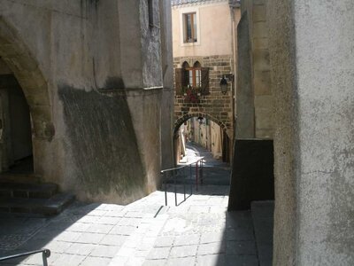 France, Roquebrune sur Argens - Une ruelle