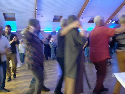 Bal 30 avril 2022 Bonny-sur-Loire, 20220430_225034