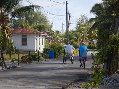 Kauehi, Village  17 