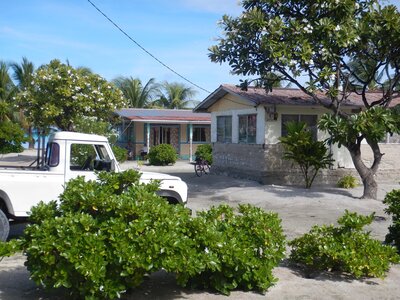 Kauehi, Village  18 
