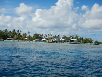 Raraka, Le village