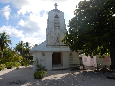 Raraka, Eglise  1 