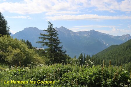 La Croix d'Aquila, La croix d’Aquila 002
