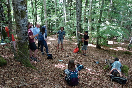 2022-05 Rencontre Acquisition et gestion collective des forêts à Lavoine (Allier), DSC05857