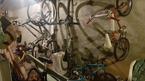tmp, 20220720_220330_vélos
