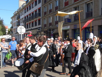 Grande parade Festival Lorient 2022<br>@copyleft <a href=https://www.le-fab-lab.com>Le Fab'Blab</a> Licence Art Libre, 2022-08-07-grande-parade-015