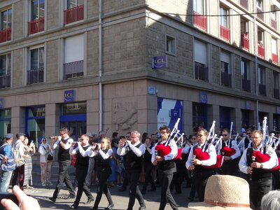 Grande parade Festival Lorient 2022<br>@copyleft <a href=https://www.le-fab-lab.com>Le Fab'Blab</a> Licence Art Libre, 2022-08-07-grande-parade-016