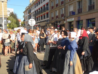 Grande parade Festival Lorient 2022<br>@copyleft <a href=https://www.le-fab-lab.com>Le Fab'Blab</a> Licence Art Libre, 2022-08-07-grande-parade-018