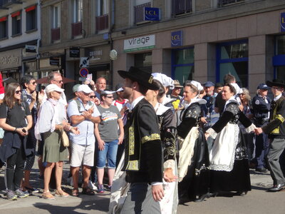 Grande parade Festival Lorient 2022<br>@copyleft <a href=https://www.le-fab-lab.com>Le Fab'Blab</a> Licence Art Libre, 2022-08-07-grande-parade-021