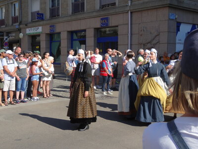 Grande parade Festival Lorient 2022<br>@copyleft <a href=https://www.le-fab-lab.com>Le Fab'Blab</a> Licence Art Libre, 2022-08-07-grande-parade-029