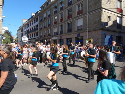 Grande parade Festival Lorient 2022<br>@copyleft <a href=https://www.le-fab-lab.com>Le Fab'Blab</a> Licence Art Libre, 2022-08-07-grande-parade-039