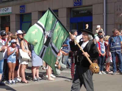 Grande parade Festival Lorient 2022<br>@copyleft <a href=https://www.le-fab-lab.com>Le Fab'Blab</a> Licence Art Libre, 2022-08-07-grande-parade-052