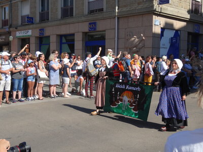 Grande parade Festival Lorient 2022<br>@copyleft <a href=https://www.le-fab-lab.com>Le Fab'Blab</a> Licence Art Libre, 2022-08-07-grande-parade-053