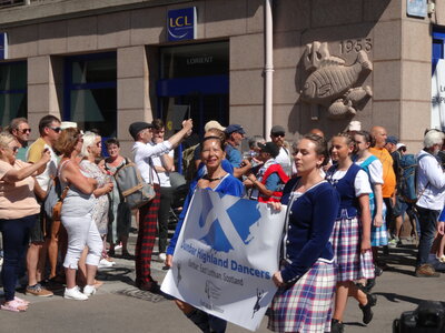 Grande parade Festival Lorient 2022<br>@copyleft <a href=https://www.le-fab-lab.com>Le Fab'Blab</a> Licence Art Libre, 2022-08-07-grande-parade-096