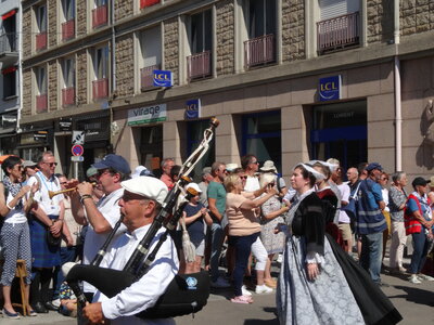 Grande parade Festival Lorient 2022<br>@copyleft <a href=https://www.le-fab-lab.com>Le Fab'Blab</a> Licence Art Libre, 2022-08-07-grande-parade-103