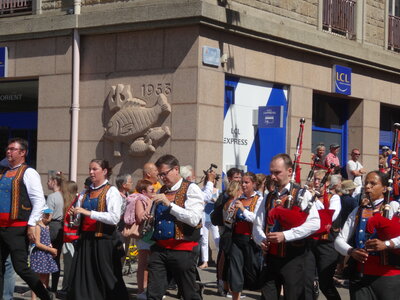 Grande parade Festival Lorient 2022<br>@copyleft <a href=https://www.le-fab-lab.com>Le Fab'Blab</a> Licence Art Libre, 2022-08-07-grande-parade-114