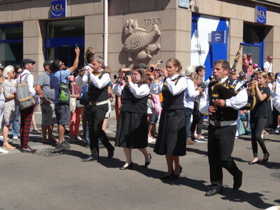 Grande parade Festival Lorient 2022<br>@copyleft <a href=https://www.le-fab-lab.com>Le Fab'Blab</a> Licence Art Libre, 2022-08-07-grande-parade-117