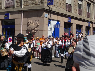 Grande parade Festival Lorient 2022<br>@copyleft <a href=https://www.le-fab-lab.com>Le Fab'Blab</a> Licence Art Libre, 2022-08-07-grande-parade-129