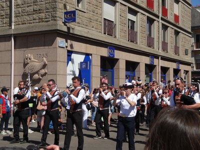 Grande parade Festival Lorient 2022<br>@copyleft <a href=https://www.le-fab-lab.com>Le Fab'Blab</a> Licence Art Libre, 2022-08-07-grande-parade-131