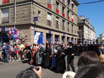 Grande parade Festival Lorient 2022<br>@copyleft <a href=https://www.le-fab-lab.com>Le Fab'Blab</a> Licence Art Libre, 2022-08-07-grande-parade-136