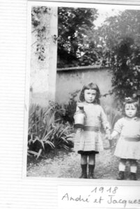 Album photo Famille Carlier 1915 et plus, 10_1918 André et Jacques