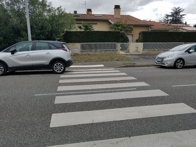 l'article L. 118-5-1 , Avenue de la république au niveau du numéro 12