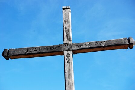 Bréziers, la chapelle de Ste Sixte par la bergerie 04102022, DSC_0397