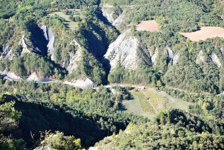 Bréziers, la chapelle de Ste Sixte par la bergerie 04102022, DSC_0401