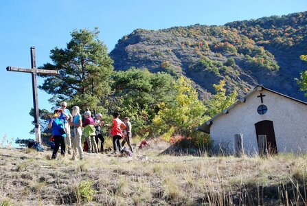 Bréziers, la chapelle de Ste Sixte par la bergerie 04102022, DSC_0403