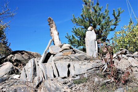 Bréziers, la chapelle de Ste Sixte par la bergerie 04102022, DSC_0431