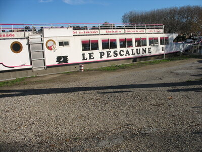 AIGUES MORTES - ARLES - FONTVIEILLE - ESTABLON - MONTMAJOUR , 02 AIGUES MORTES