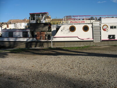 AIGUES MORTES - ARLES - FONTVIEILLE - ESTABLON - MONTMAJOUR , 03 AIGUES MORTES