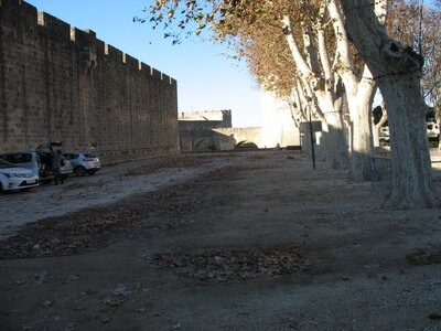 AIGUES MORTES - ARLES - FONTVIEILLE - ESTABLON - MONTMAJOUR , 05 AIGUES MORTES