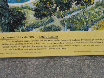 AIGUES MORTES - ARLES - FONTVIEILLE - ESTABLON - MONTMAJOUR , 42  ARLES